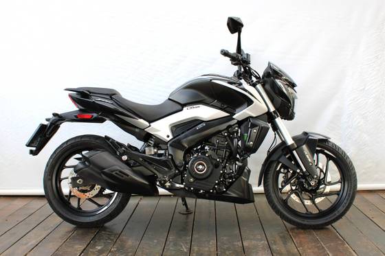 BAJAJ DOMINAR 250 BAJAJ DOMINAR 250